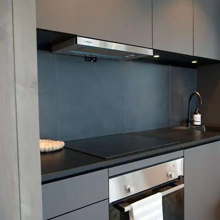 Rorbuleilighet I Toppetasjen I * Henningsvær