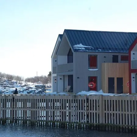 Rorbuleilighet I Toppetasjen I Appartamento