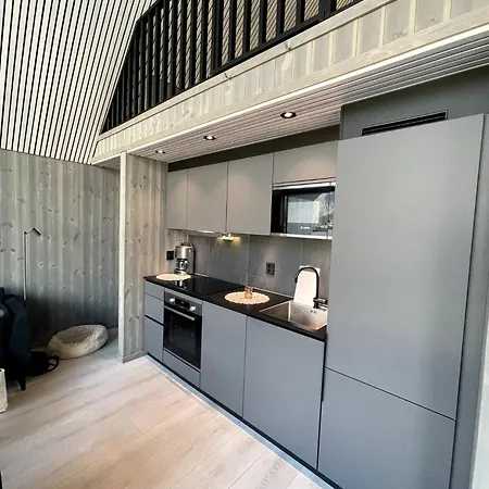 Daire Rorbuleilighet I Toppetasjen I *