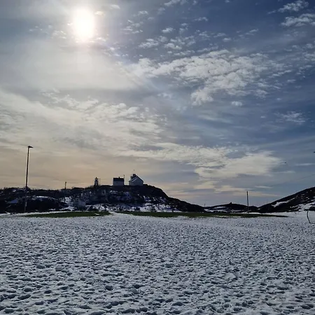 Leilighet Rorbuleilighet I Toppetasjen I Henningsvær