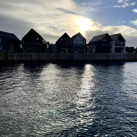 Rorbuleilighet I Toppetasjen I Henningsvær