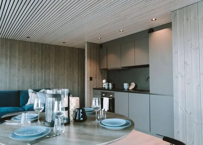 Lägenhet Rorbuleilighet I Toppetasjen I