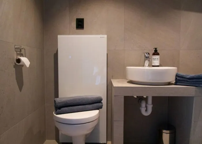 Lägenhet Rorbuleilighet I Toppetasjen I *