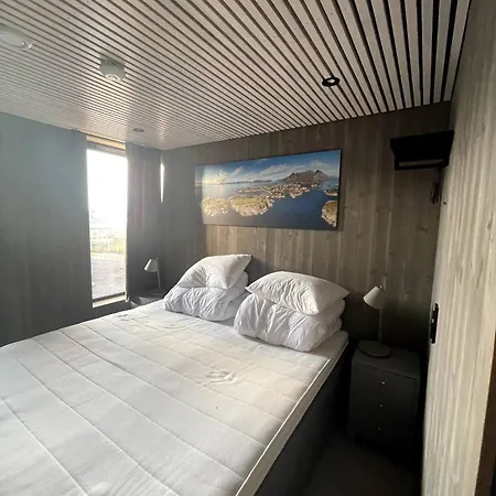 Rorbuleilighet I Toppetasjen I *